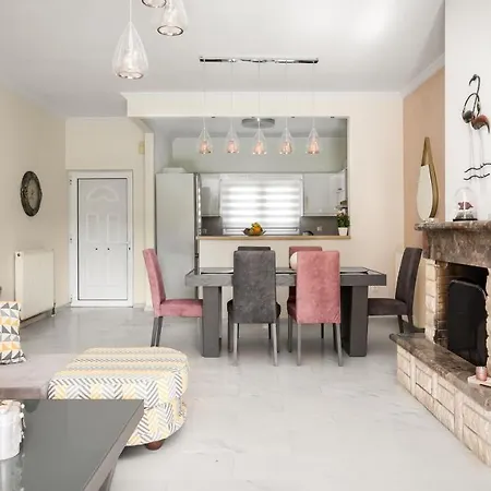 Angelo's Luxury Near Corfu Town Holiday home